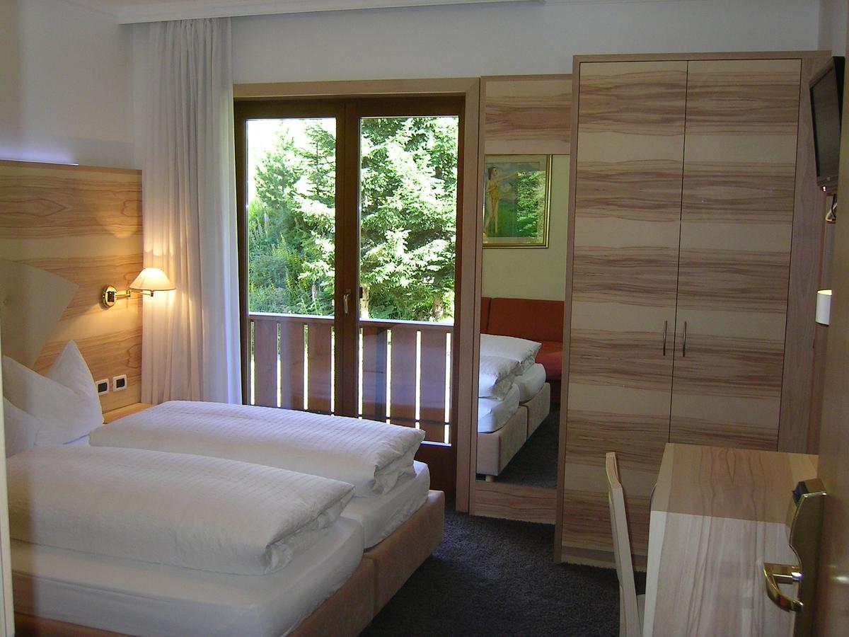 Hotel Garni Royal Arabba Exterior photo